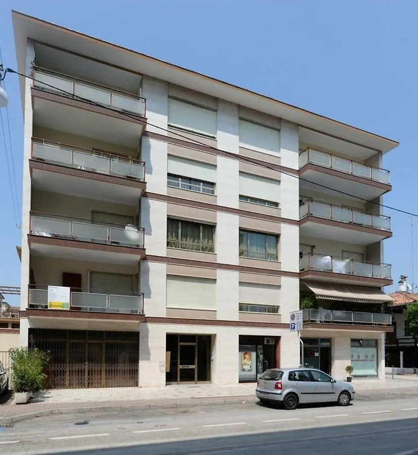 Guest house Rosa Garden B&B Mestre